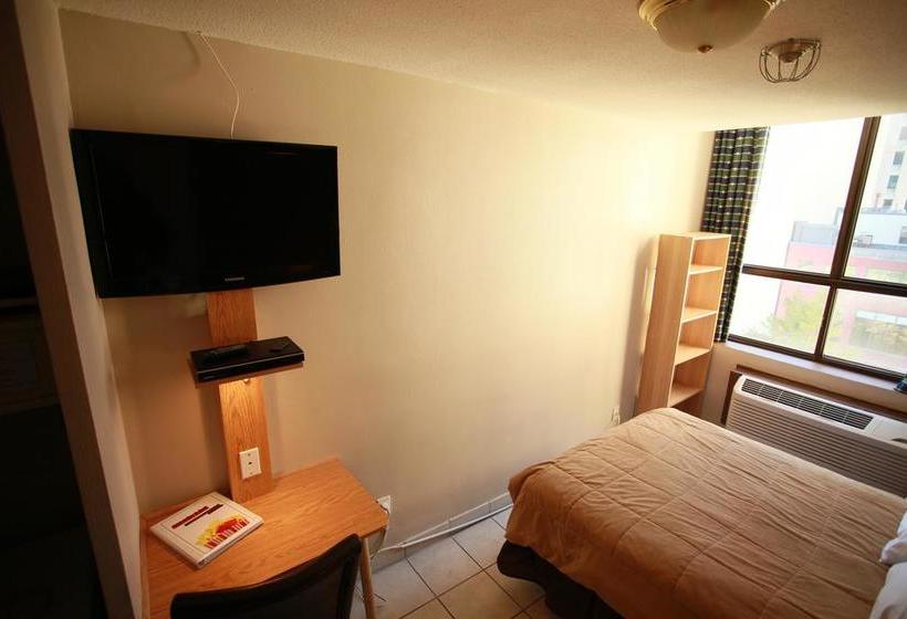 Otel Hi-toronto Hostel