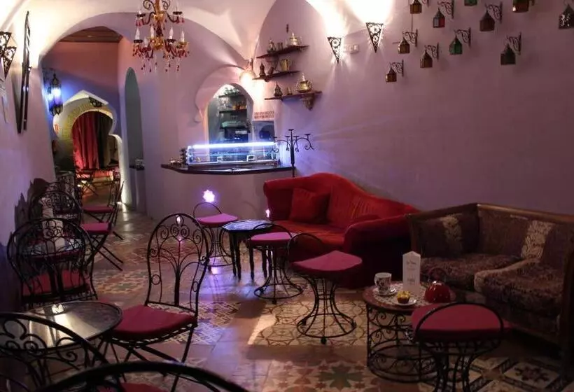 هتل La Boheme