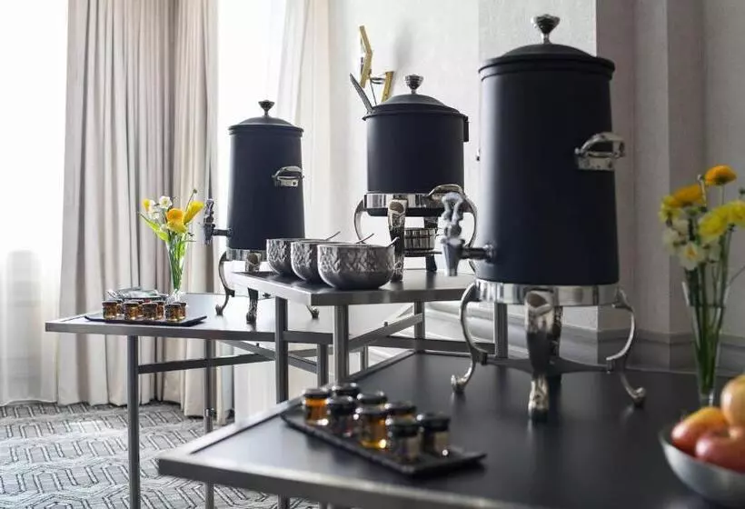 Hotelli Leveque, Autograph Collection