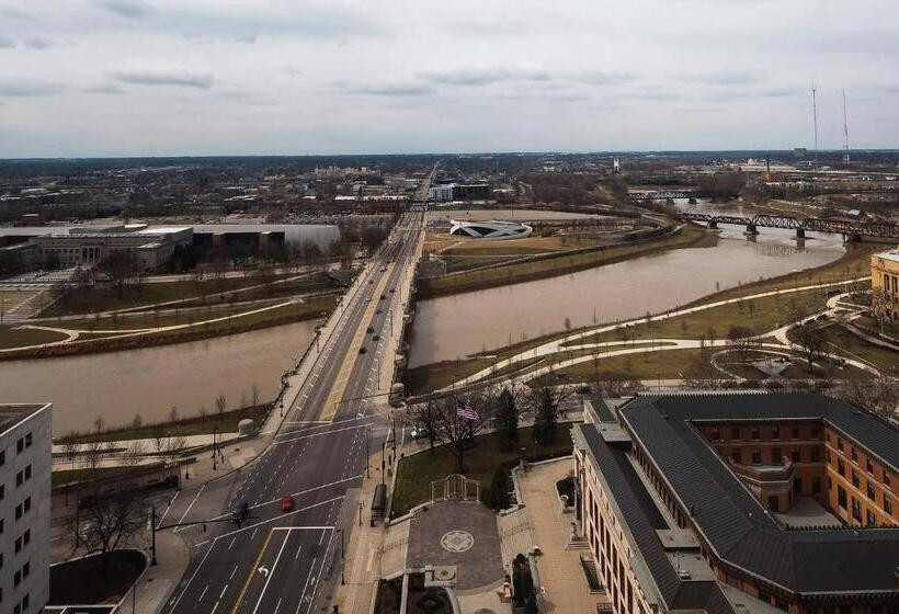 فندق Leveque, Autograph Collection