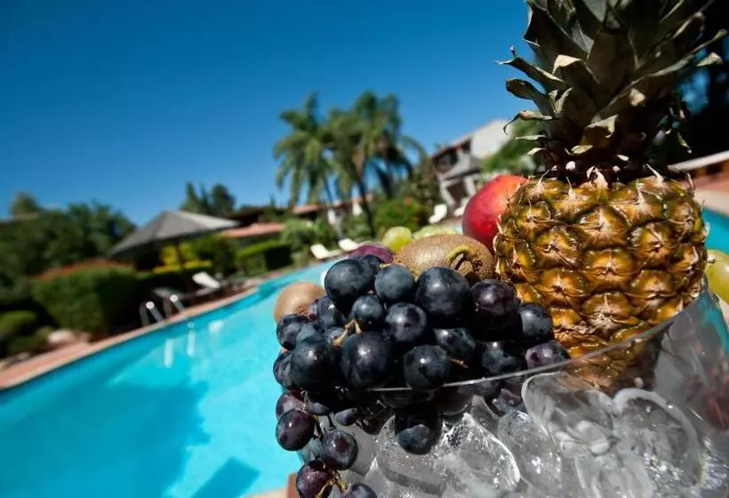 Nora Club Hotel & Spa