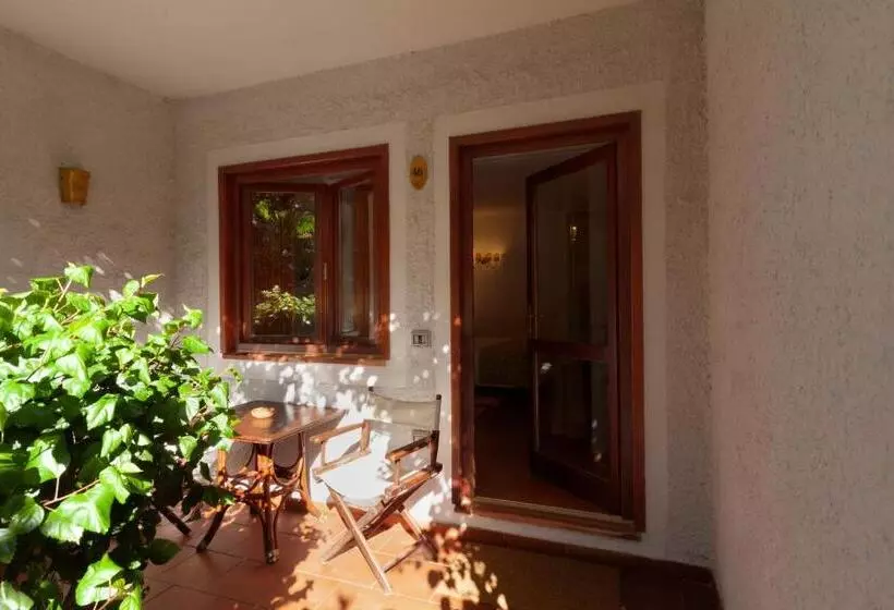 Nora Club Hotel & Spa