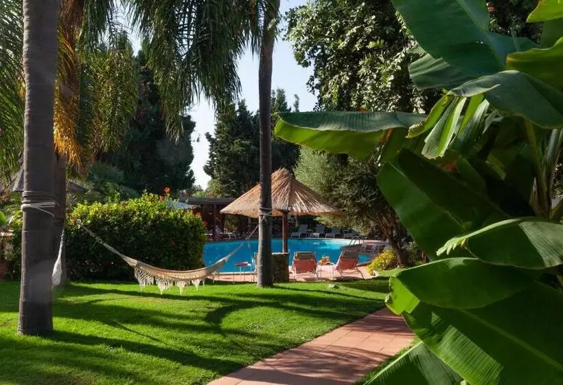 Nora Club Hotel & Spa