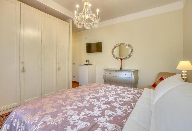 فندق Villa De Santis