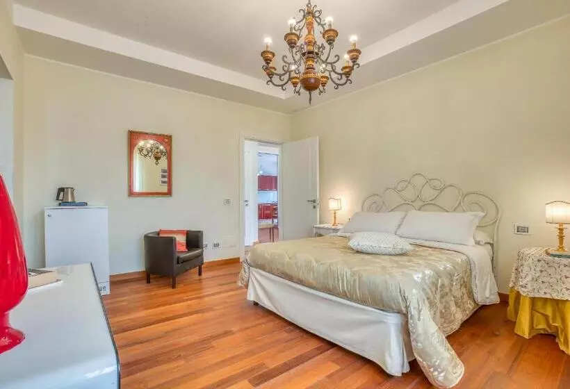 Hotel Villa De Santis