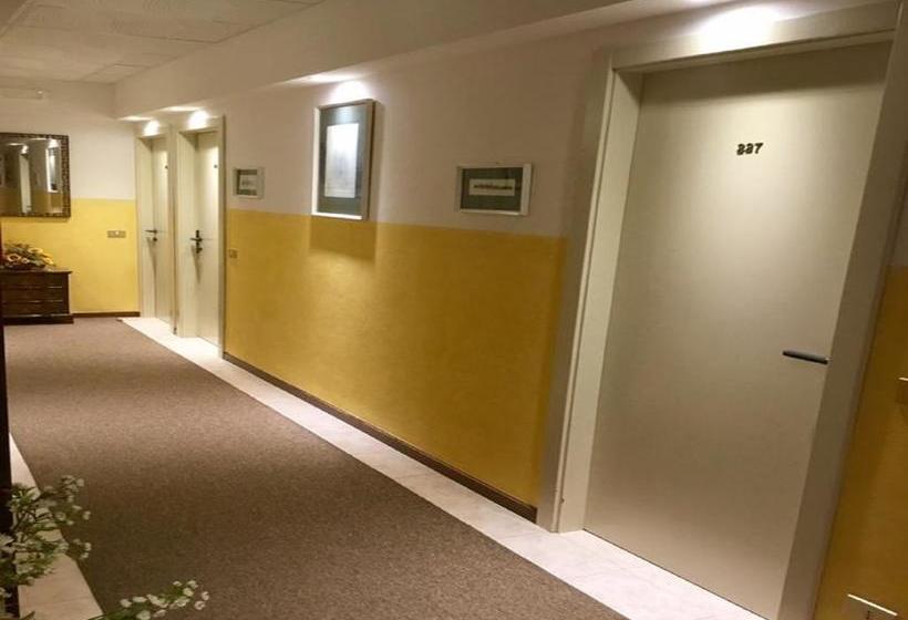 בית מלון כפרי Villa Tiziana