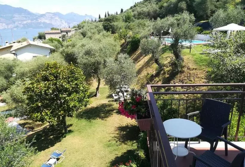 Hotelli Villa Tiziana