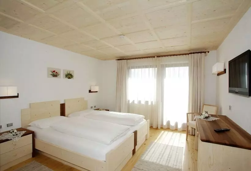 Nature Hotel Delta