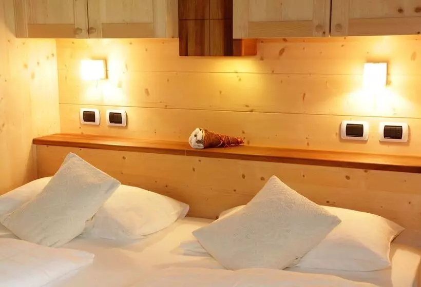 Nature Hotel Delta