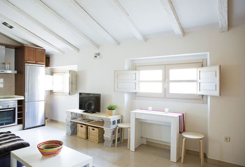 Suncity Flat Mitjana