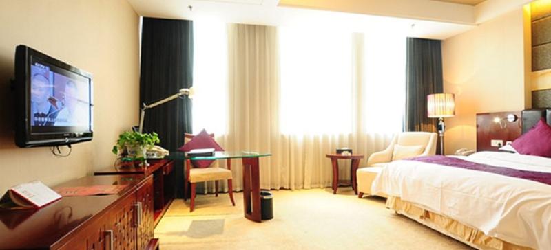 Отель Futang Zhongzhou International