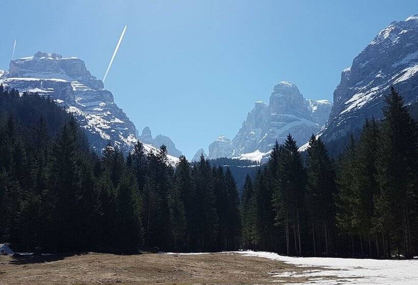 酒店 Garni Al Nardis