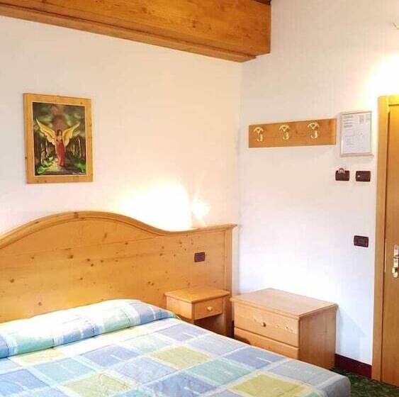 酒店 Garni Al Nardis