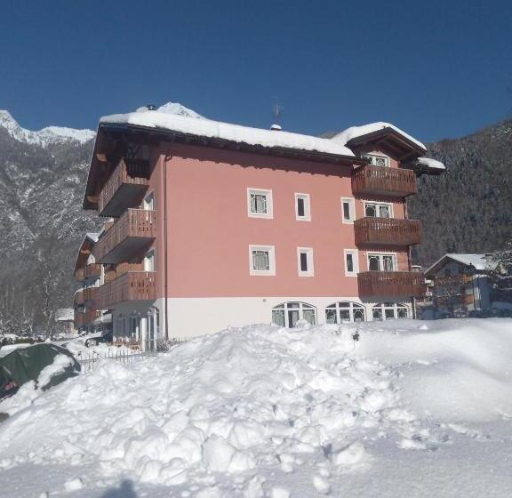 酒店 Garni Al Nardis