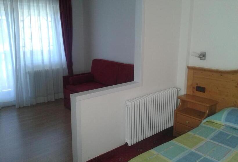 酒店 Garni Al Nardis