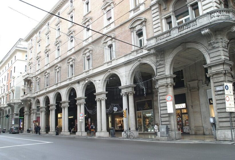 Otel Panorama Bologna Centro
