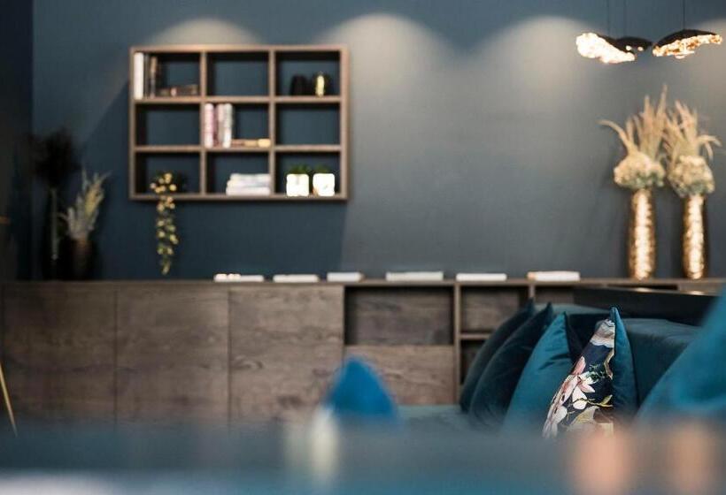 Post Hotel Tradition & Lifestyle Adults Only