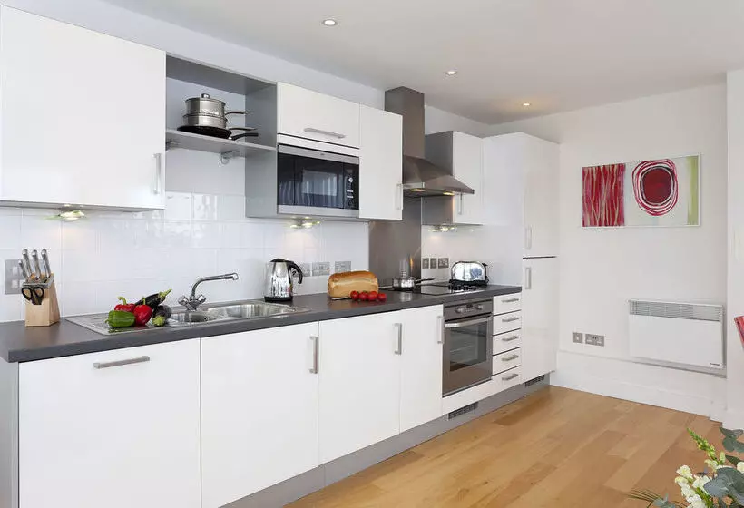 Hotelli Saco Bristol Broad Quay Apartment