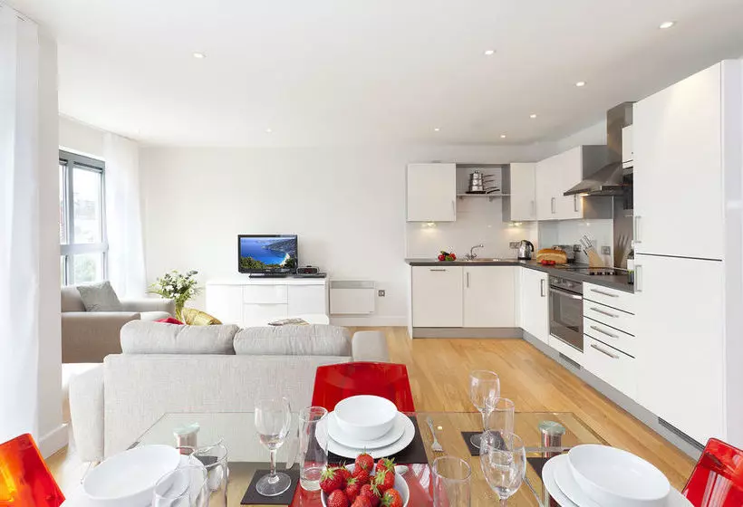 Hotelli Saco Bristol Broad Quay Apartment
