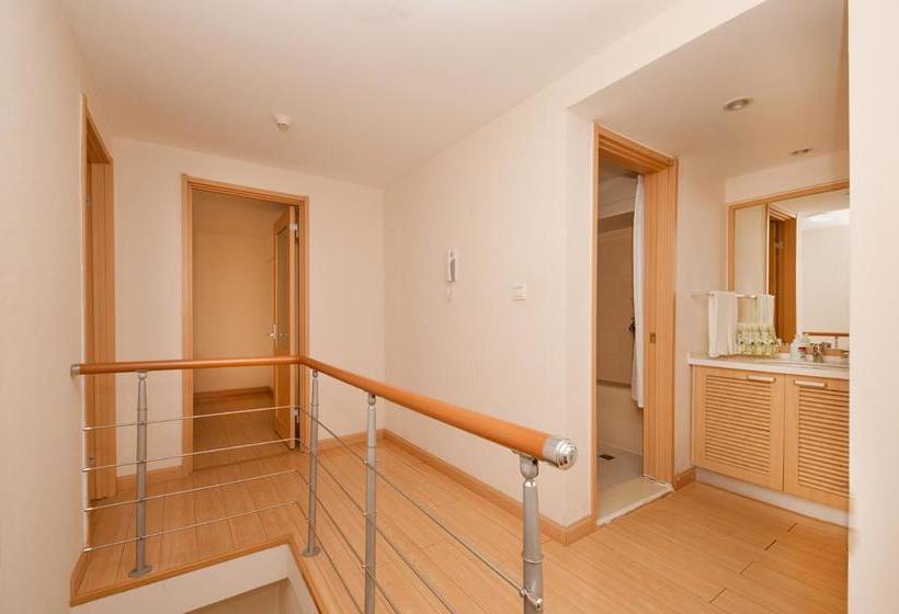 בית מלון כפרי Dalian Precious Ginza