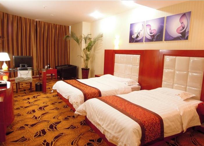 בית מלון כפרי Longhua Business