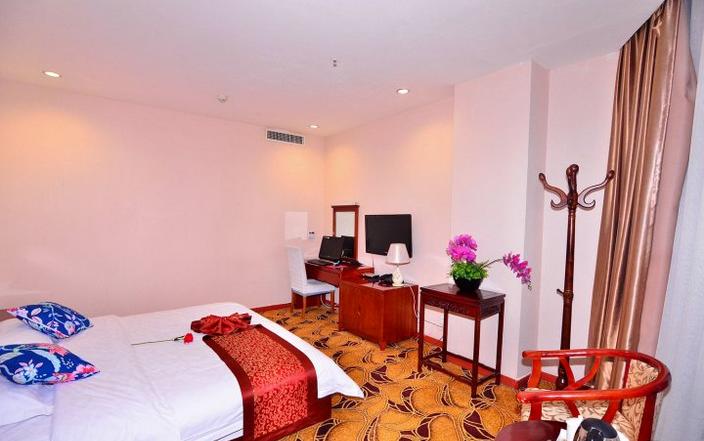 בית מלון כפרי Longhua Business