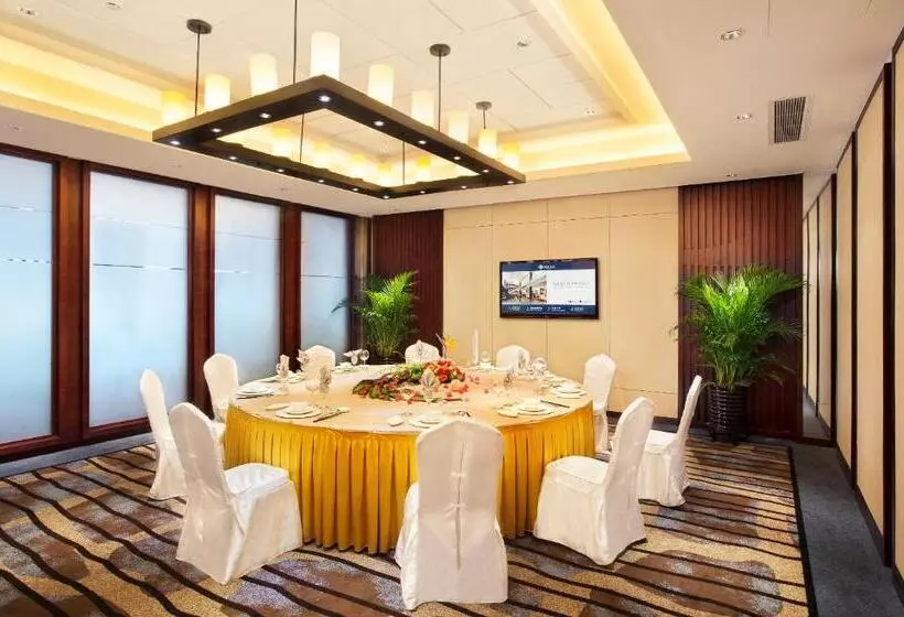 Yiho Hotel Xiamen Huli