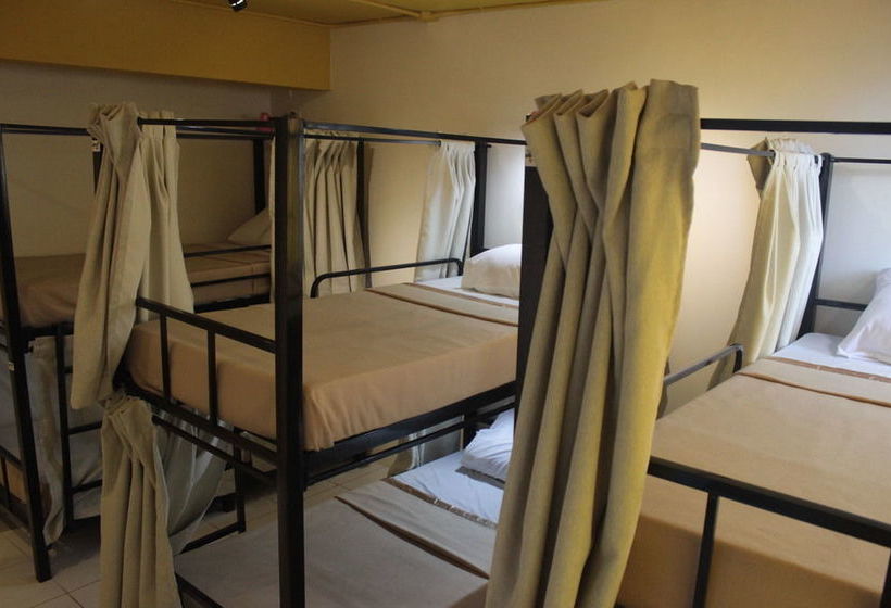 Bgc Hostel And Dorm  Qc