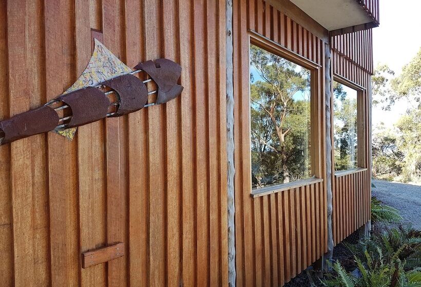 호텔 Bed In The Treetops Bed & Breakfast