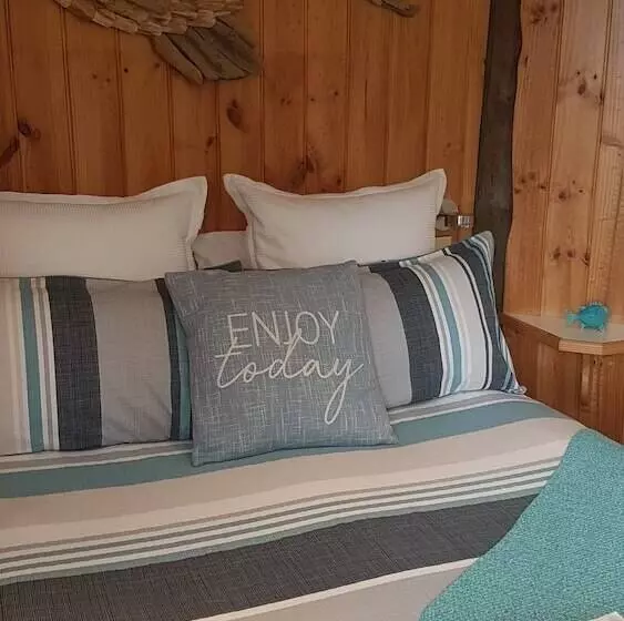 ホテル Bed In The Treetops Bed & Breakfast