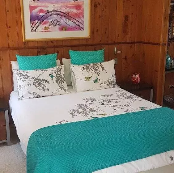 ホテル Bed In The Treetops Bed & Breakfast