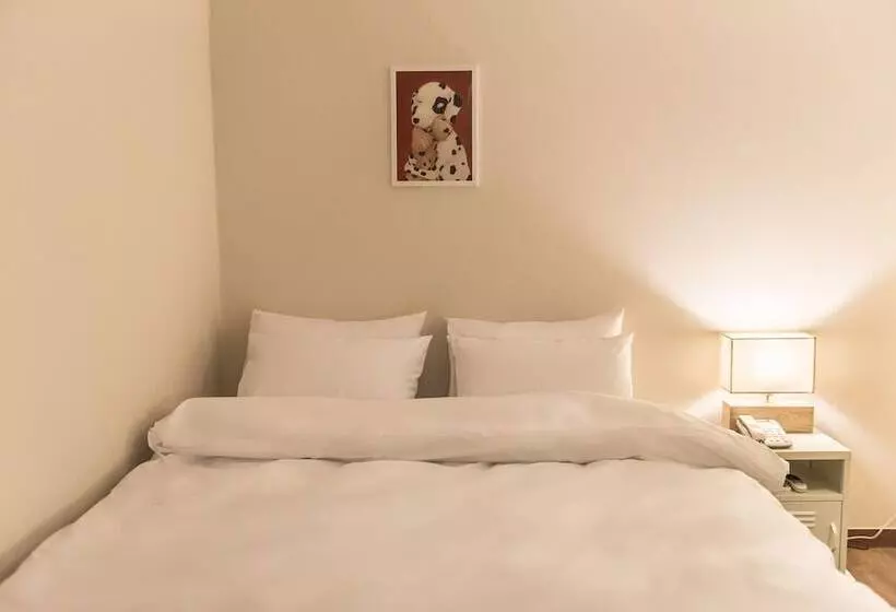 Check Inn Hotel Jeju
