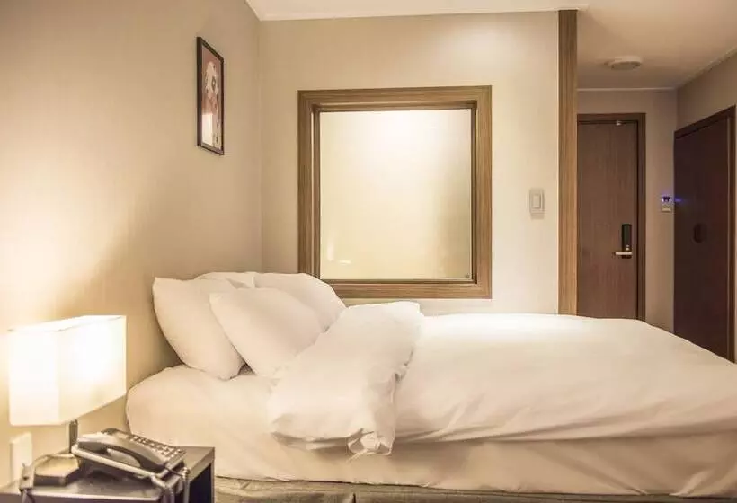 Check Inn Hotel Jeju