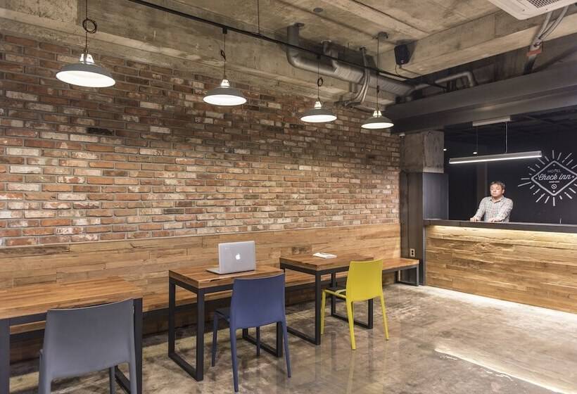 Check Inn Hotel Jeju