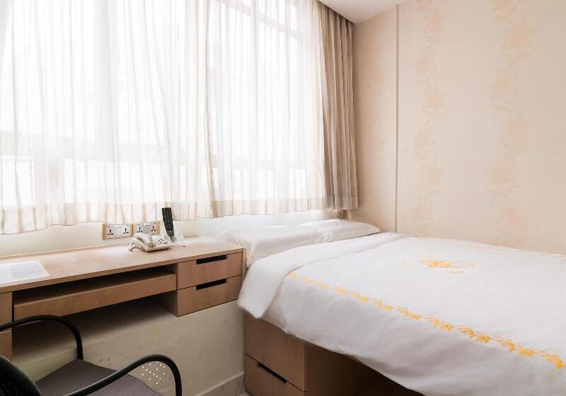 هتل Jayleen Clarke Quay