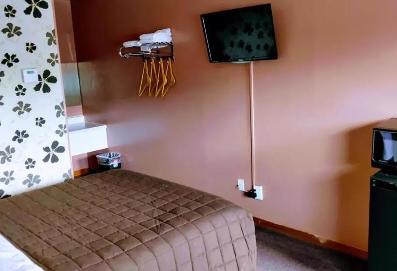 Hotelli Kings Inn Midland