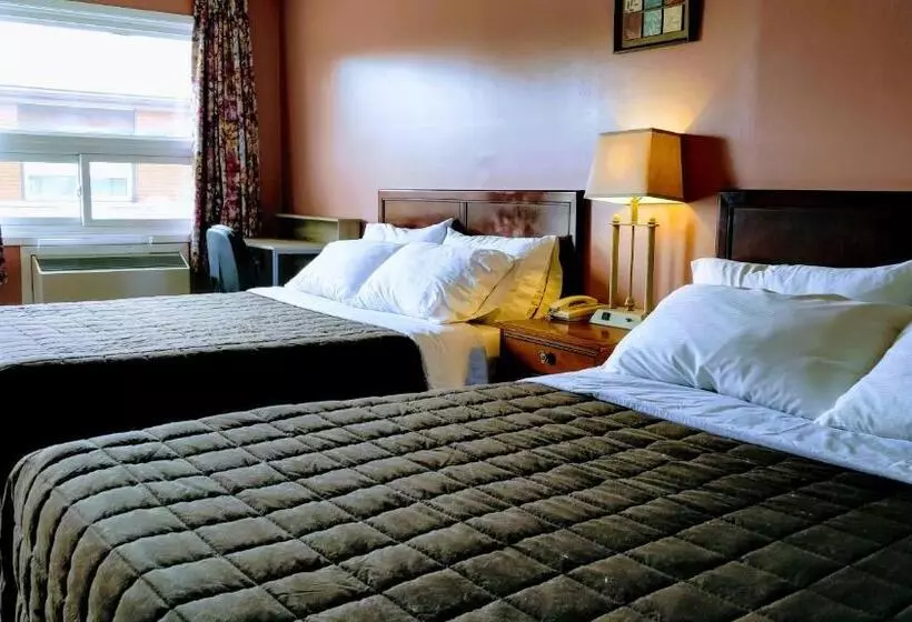 Hotelli Kings Inn Midland