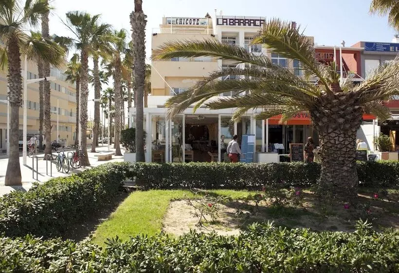 هتل Malvarrosa Beach Rooms