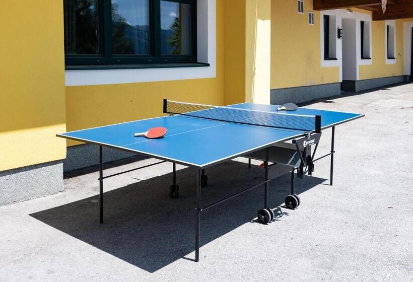 Otel Mountain Hostel