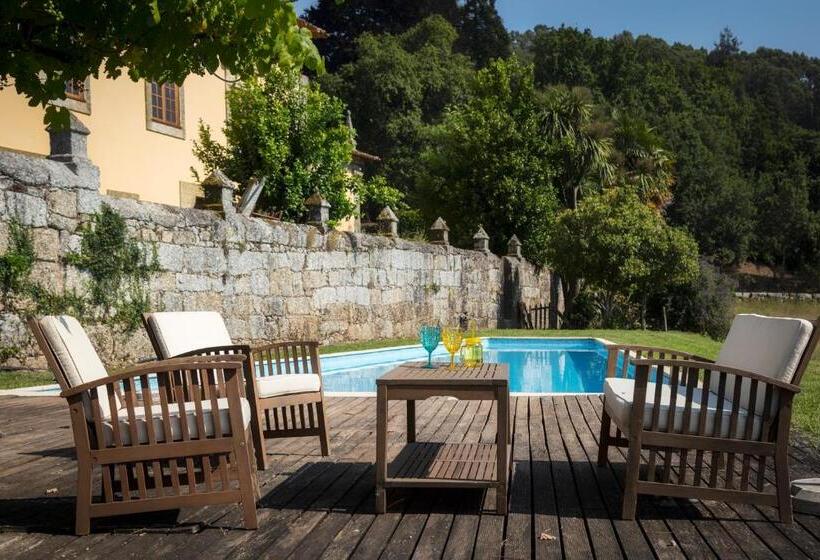 Отель Paço De S.cipriano