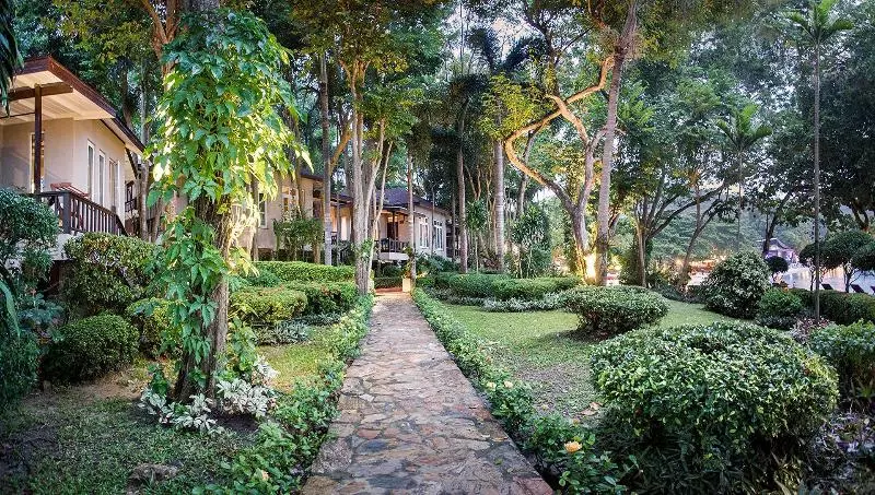 ホテル Samed Villa Resort