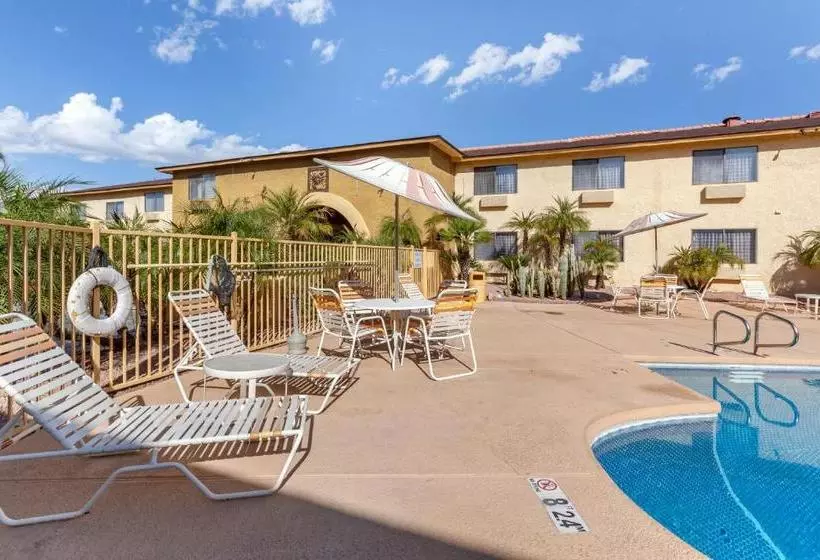 ホテル Suburban Extended Stay  Phoenix Scottsdale West