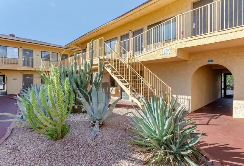 ホテル Suburban Extended Stay  Phoenix Scottsdale West