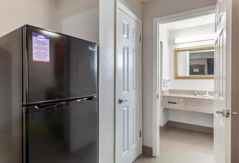 ホテル Suburban Extended Stay  Phoenix Scottsdale West