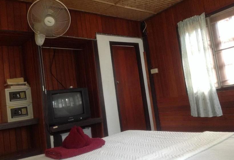 هتل Sunset Marina Resort