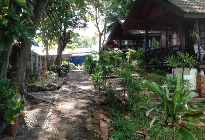 هتل Sunset Marina Resort