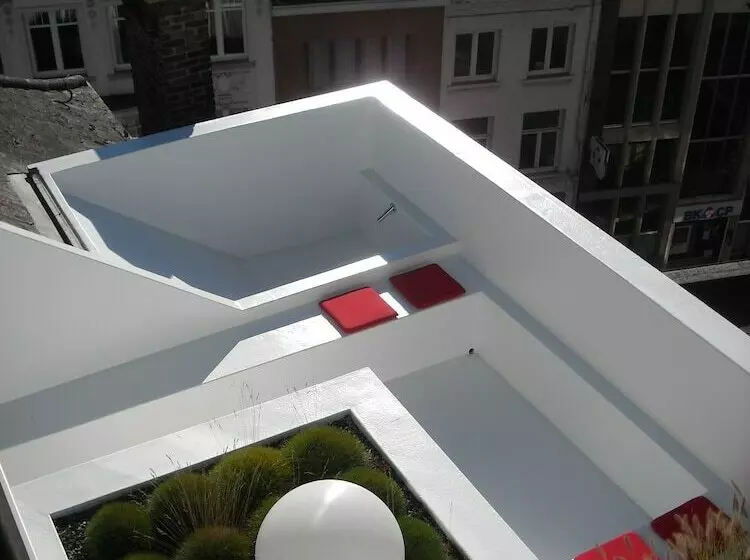Hotel The Red Spot