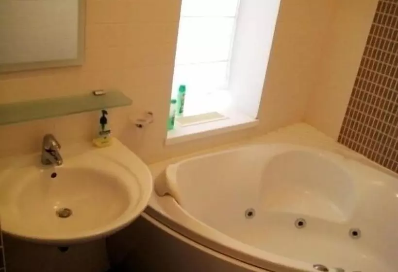 Hotelli Uavoyage Khreschatyk Apartments