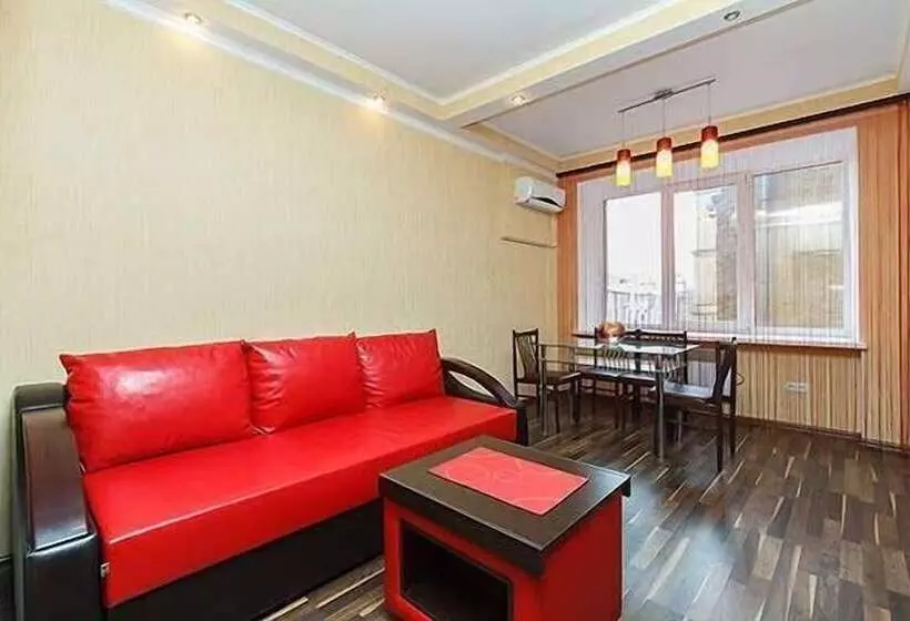 Hotelli Uavoyage Khreschatyk Apartments