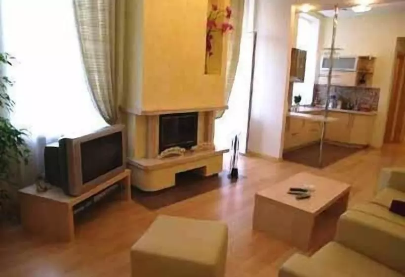 Hotelli Uavoyage Khreschatyk Apartments